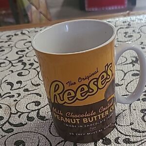 Reese's Peanut Butter Cup Mug